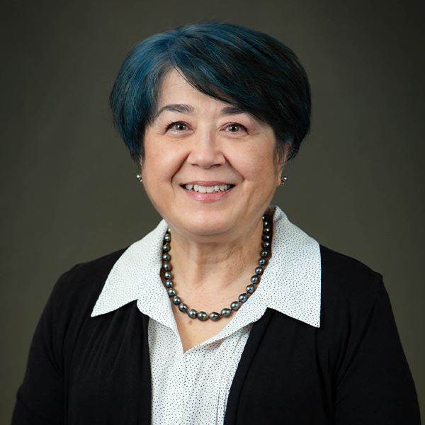 Martha Araki Headshot